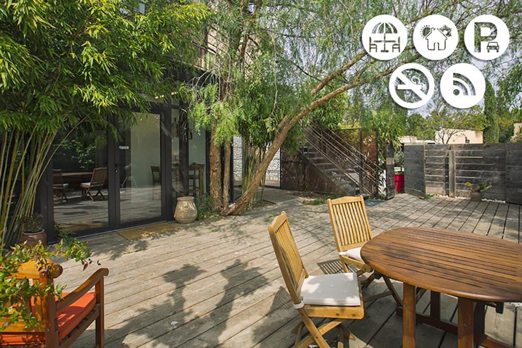Les Aromatiques - Terrasse & Parking Prive A Villeneuve Les Avignon - Proche Golf Academy Exteriör bild